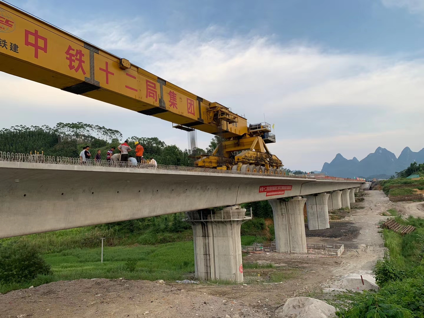 耀州预应力加固在公路桥梁施工应用